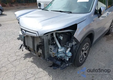2020 Subaru Forester Premium z USA, uszkodzony, nr VIN JF2SKAJCXLH474126